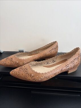 Vaneli Tan Laser-Cut Pointed Toe Flats with Scalloped Trim